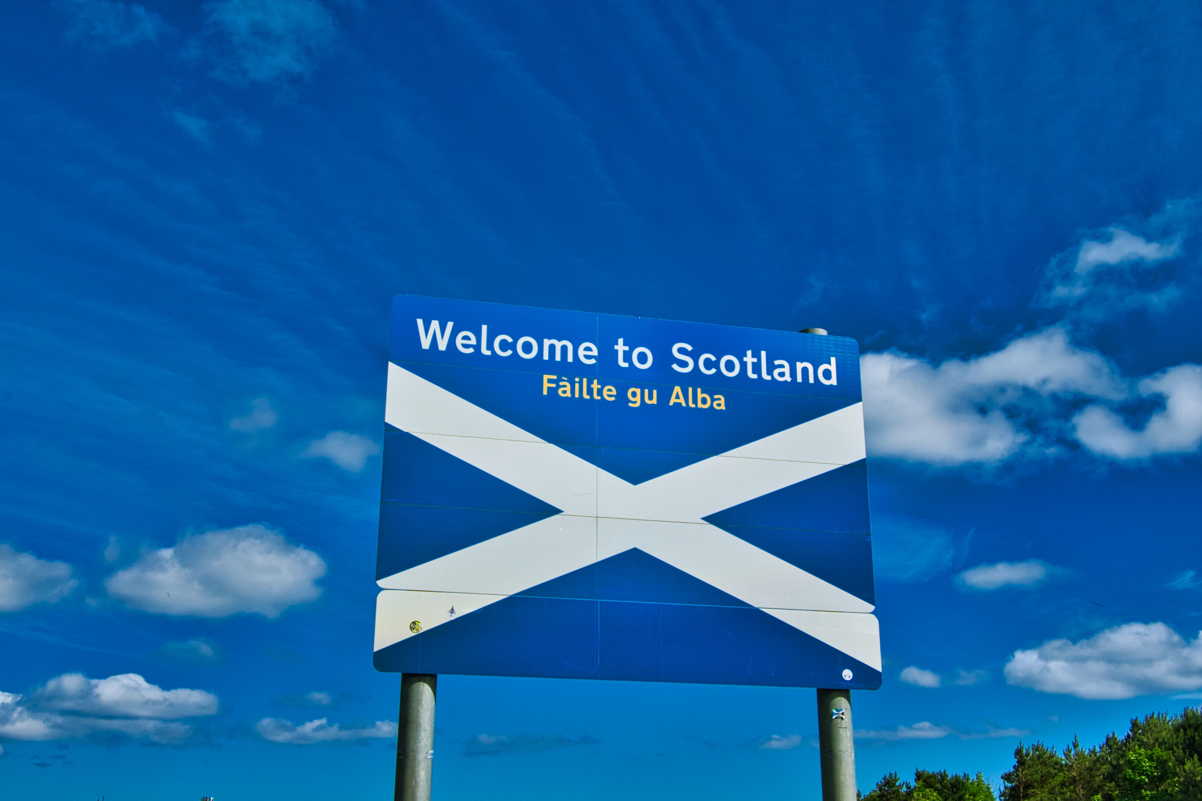 Welcome to Scotland sign